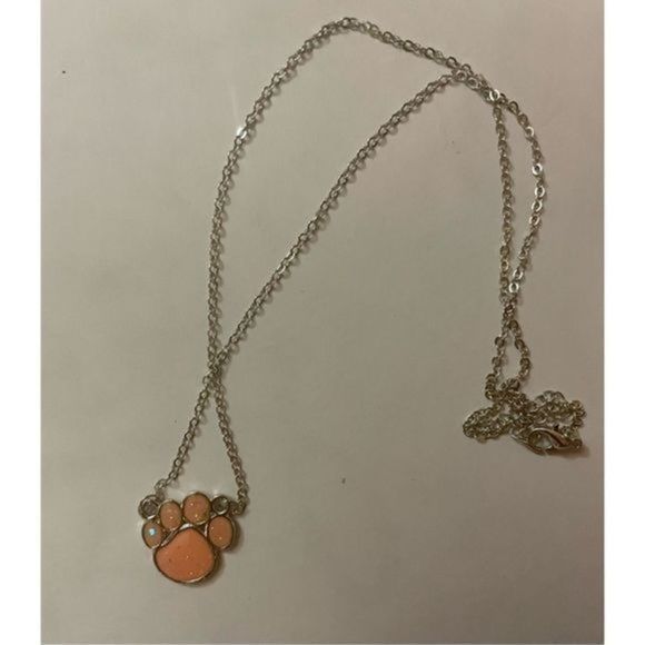 PINK OPAL ON SILVER PAW NECKLACE - Picture 6 of 7